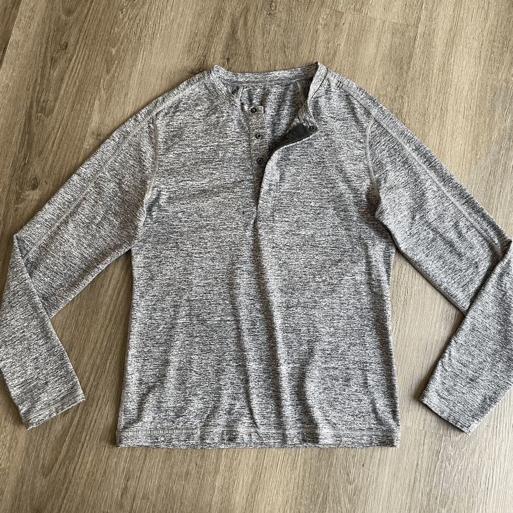Lululemon Surge Long Sleeve Henley in Space Dye Camo Black Dark Slate​​​​​​